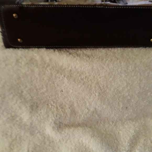 Handbag - Picture 6 of 6